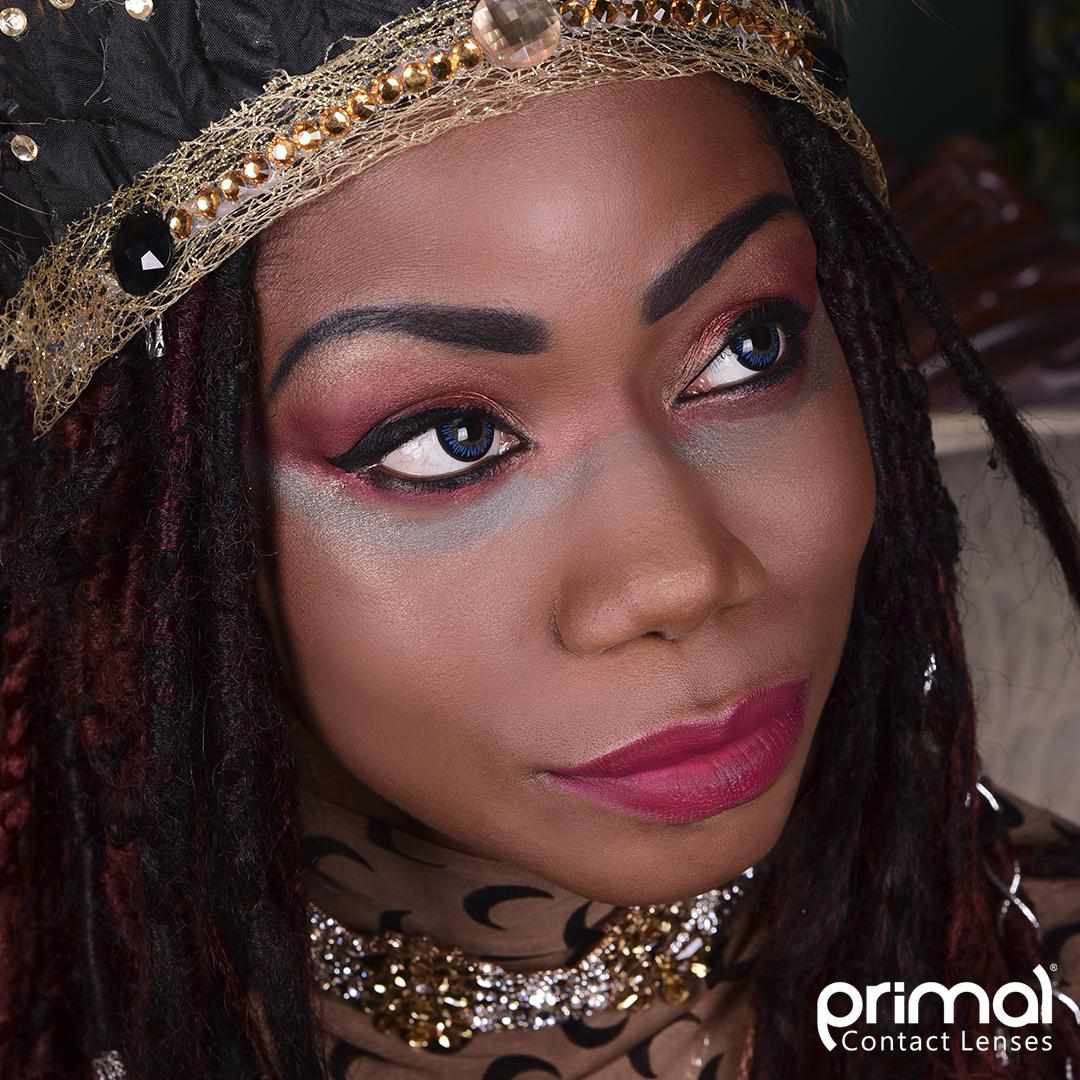 Blue colored contact lenses, coloured contact lenses, color contacts, circle lens.