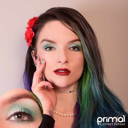 White colored contact lenses, coloured contact lenses, color contacts, circle lens.